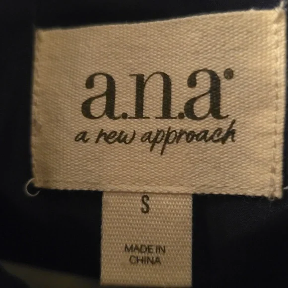 A.N.A BRAND WOMEN'S NAVY BLUE FAUX FUR HOODED WINTER COAT SIZE SMALL - Picture 5 of 16